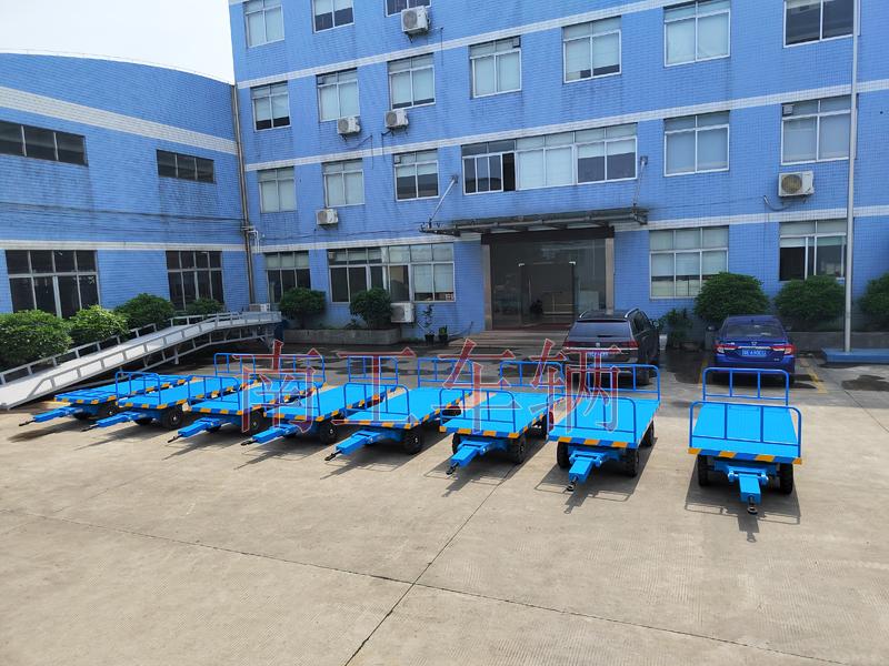 3吨无动力牵引华球直播_华球（中国）组前后可拆护栏