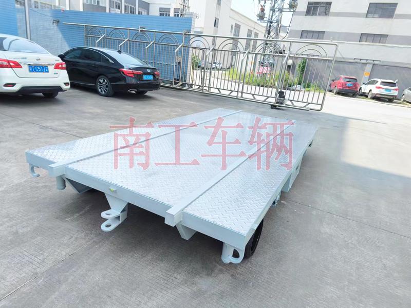 6吨牵引式船舶艏段转运工具华球直播_华球（中国）