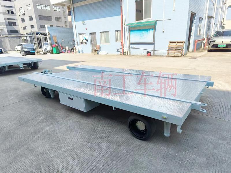 6吨牵引式船舶艉段转运工具华球直播_华球（中国）