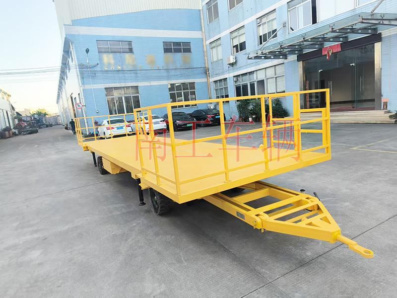 10吨移动拖车底盘 全挂式华球直播_华球（中国） 带护栏