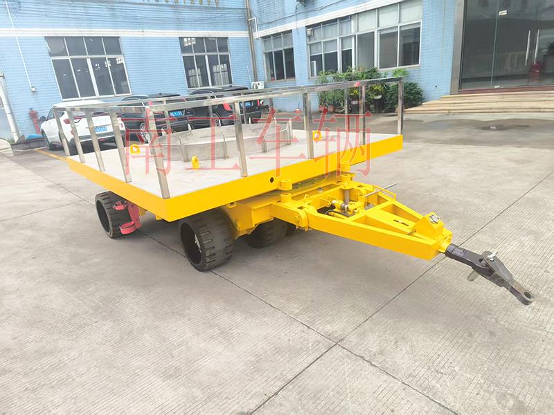 25吨重型华球直播_华球（中国） 带圆型不锈钢上装工具拖车