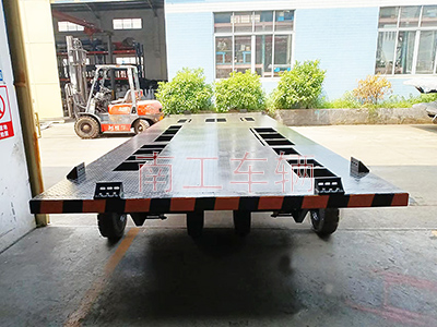 13点5吨箱变拖车底盘 全挂式华球直播_华球（中国）2I.jpg