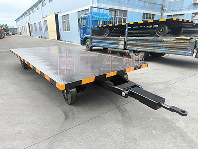 5吨全挂式华球直播_华球（中国） 移动拖车底盘1I.jpg