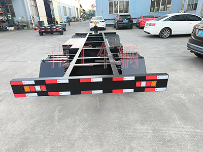 10吨自走式拖车底盘 电动华球直播_华球（中国）2I.jpg