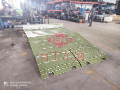 1768283278911170.jpg 25吨移动登车桥 登陆舰梯台1I.jpg