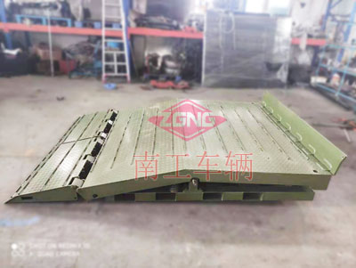 1768283305929239.jpg 25吨移动登车桥 登陆舰梯台3I.jpg