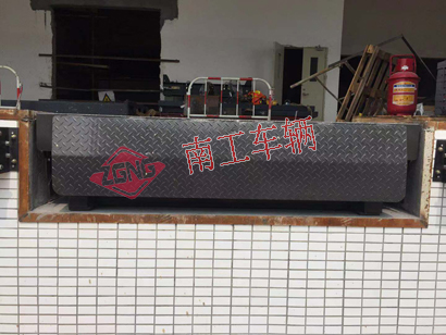 1769072542109746.jpg 10吨固定式登车桥3I.jpg