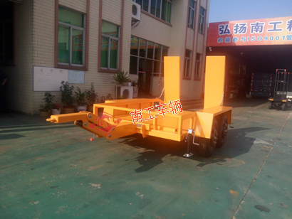 3吨ATV华球直播_华球（中国） 小轿车拖车3I.jpg