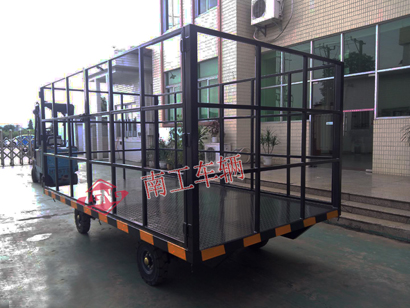 1769248084211782.jpg 3吨高护栏无动力全挂华球直播_华球(中国)黑色3I.jpg